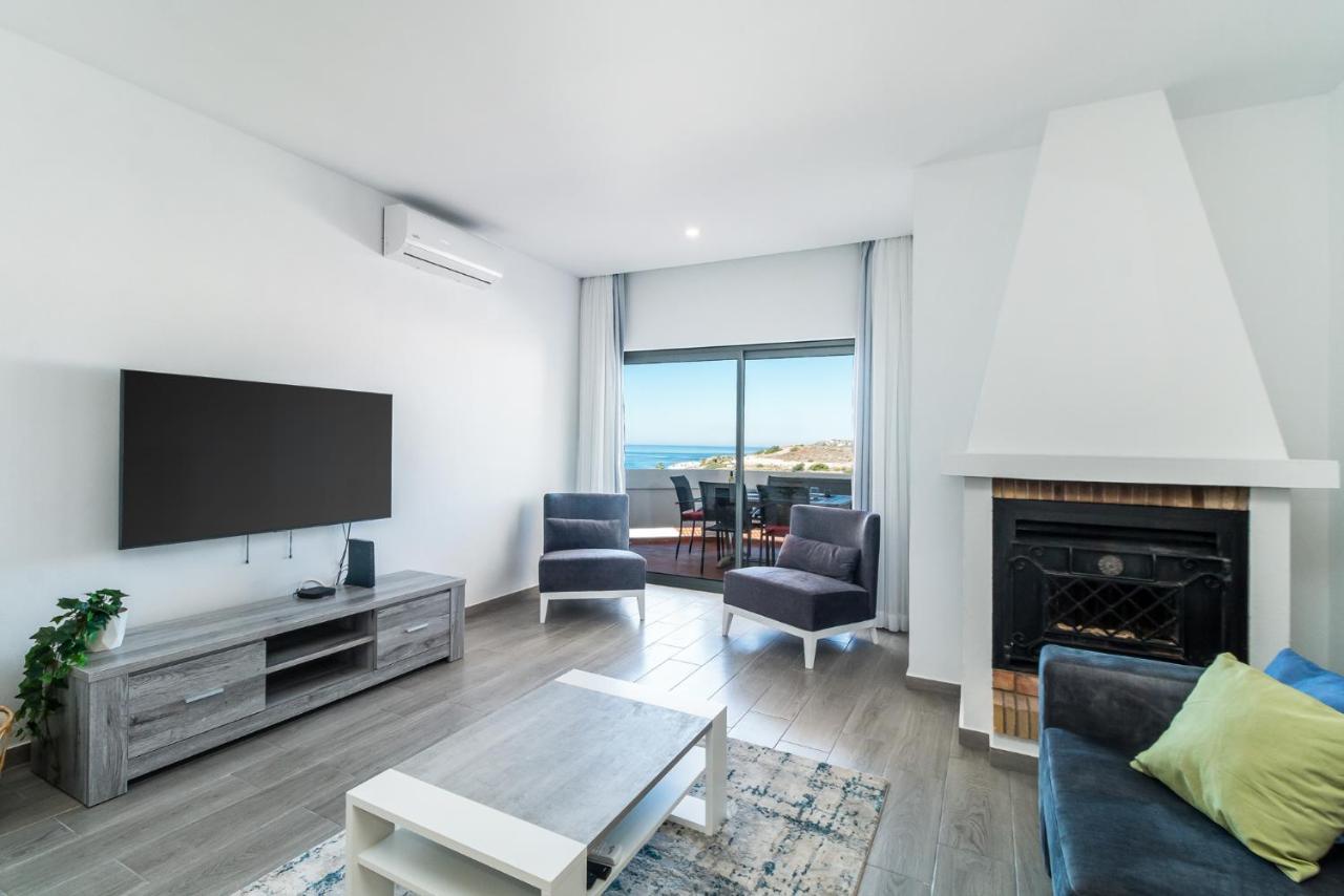 Algarve Golden Properties: Pedras Brancas Praia Da Luz Exterior photo